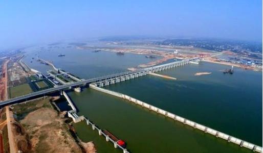 長沙湘江段蔡家洲砂石翻壩項目2號線全線載荷運行 