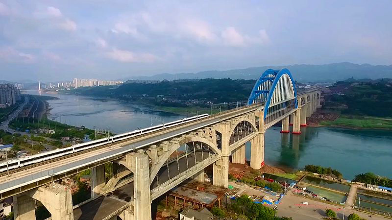 成貴鐵路開通運(yùn)營(yíng) 采用多項(xiàng)新技術(shù) 冷噴鋅廣泛應(yīng)用橋梁防腐